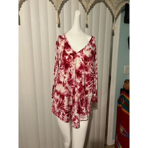 Women's Jordan Taylor Top Size Unknown Red White Tie Dye Long Sleeve